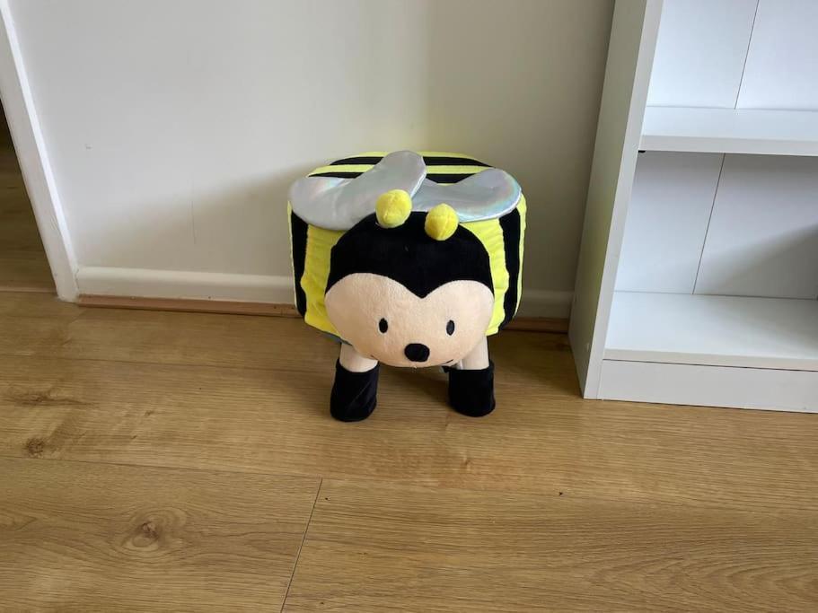 Saint Cleer Bumblebee Lodge מראה חיצוני תמונה